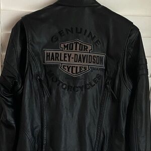 Authentic Harley Davidson Miss Enthusiast Leather Jacket EUC Size 1W​​​​​​​​